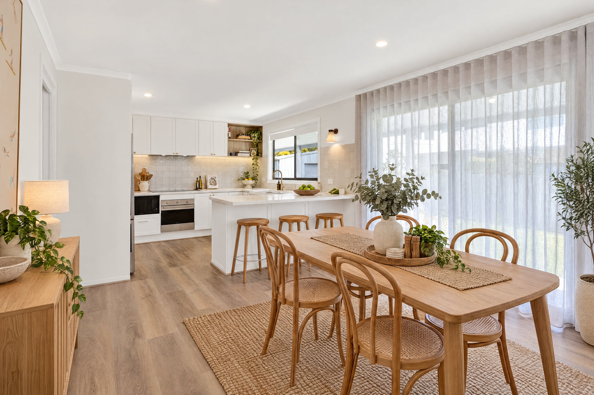47 Wattle Bird Crescent, photo 3